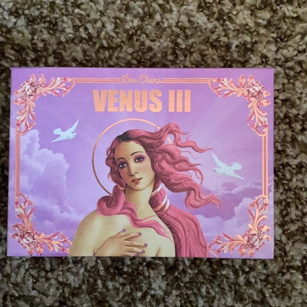 Venus 3 Eyeshadow Pallet